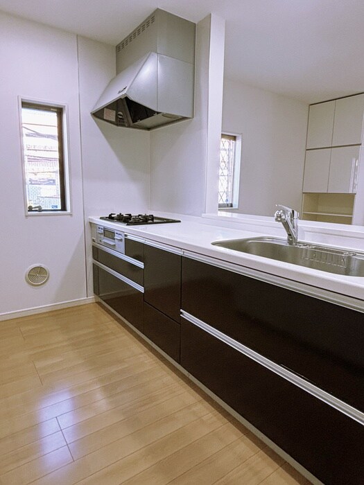 青井四丁目戸建のキッチン