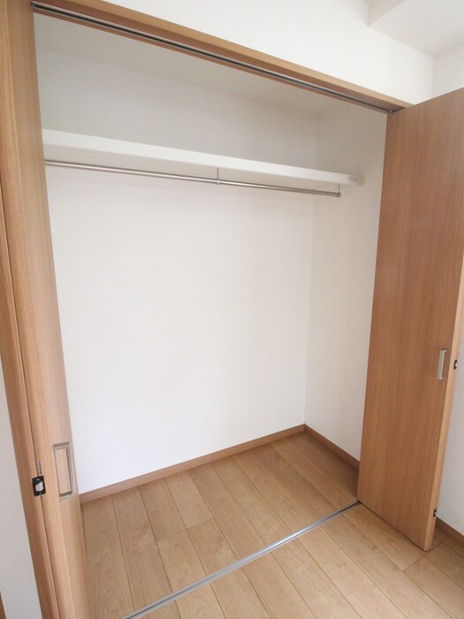 物件内観写真9　(収納)
