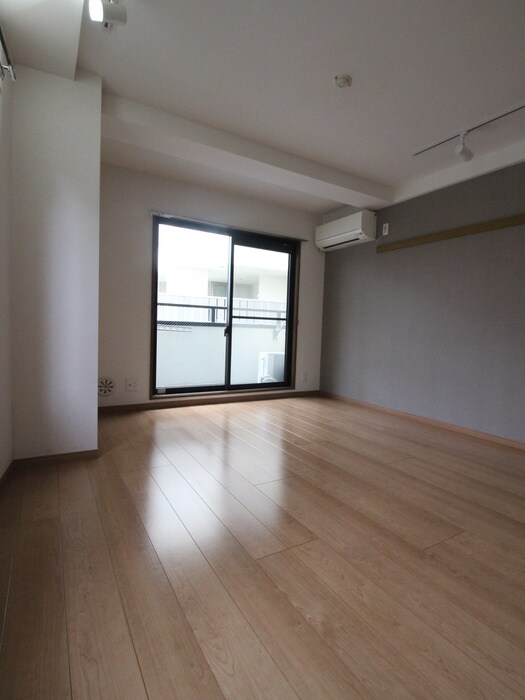 物件内観写真17　(居室)