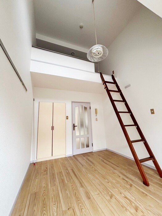 物件内観写真8　(居室)