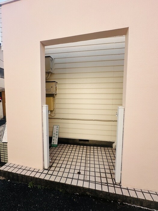 物件外観写真4　(建物設備)