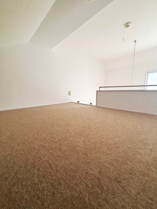 物件内観写真11　(ロフト)