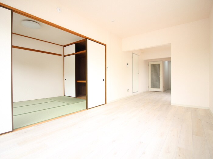 物件内観写真21　(居室)