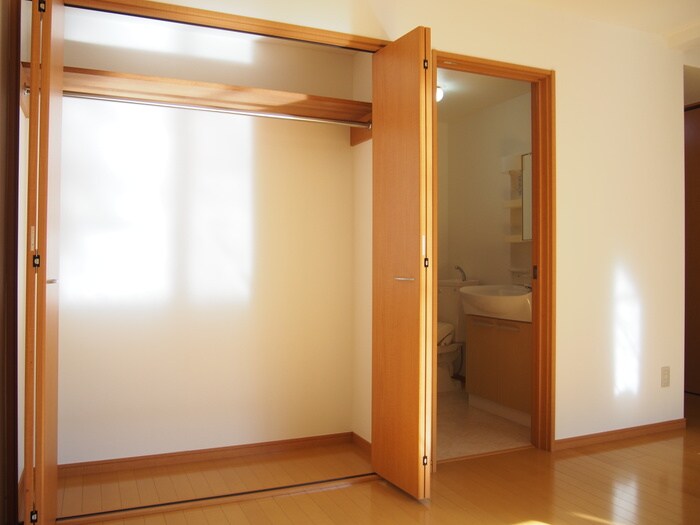 物件内観写真9　(収納)