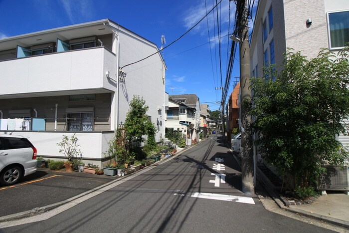 物件外観写真4　(周辺環境)