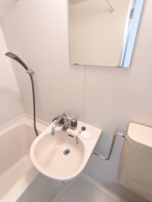 物件内観写真12　(洗面)