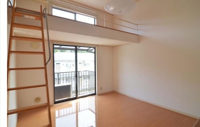 物件内観写真9　(居室)