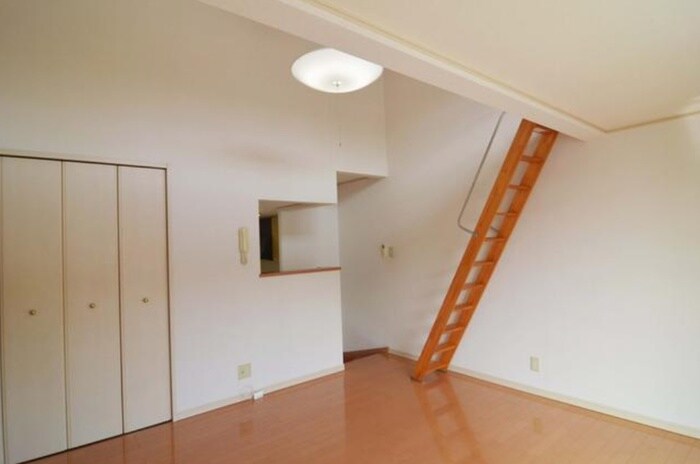 物件内観写真11　(居室)