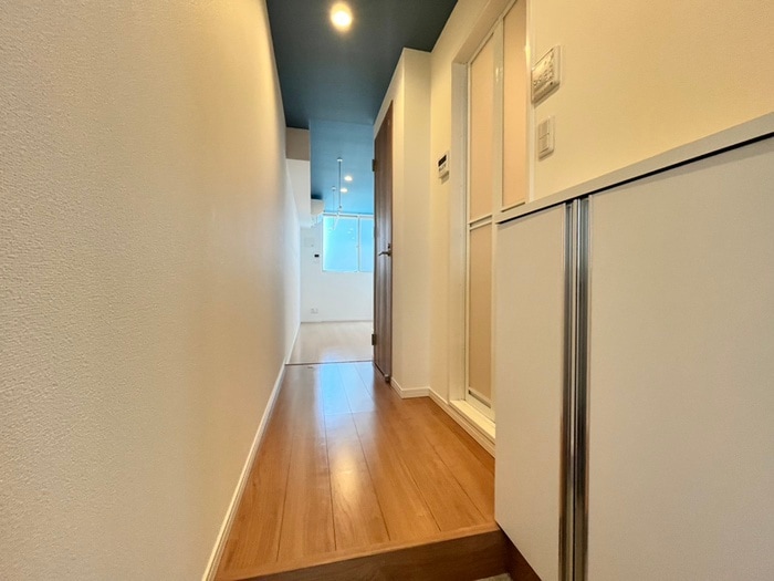 物件内観写真13　(廊下)