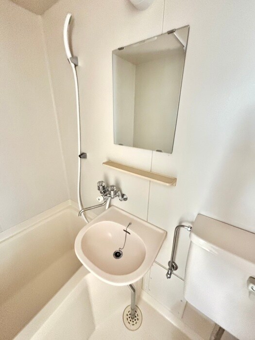 物件内観写真11　(洗面)