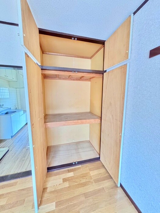 物件内観写真17　(収納)
