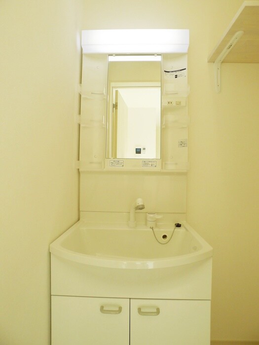 物件内観写真13　(洗面)