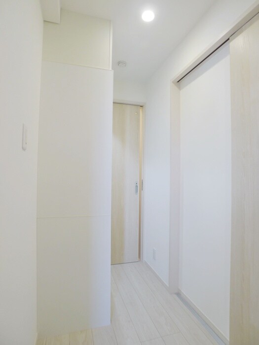 物件内観写真18　(廊下)