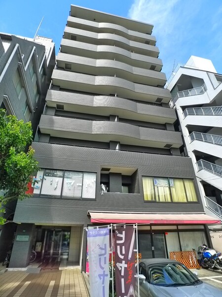 パ－クサイド・アダチ２外観写真