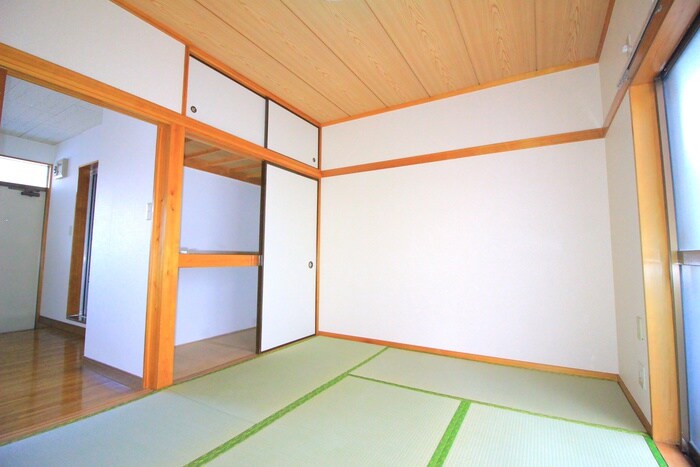 物件内観写真9　(居室)