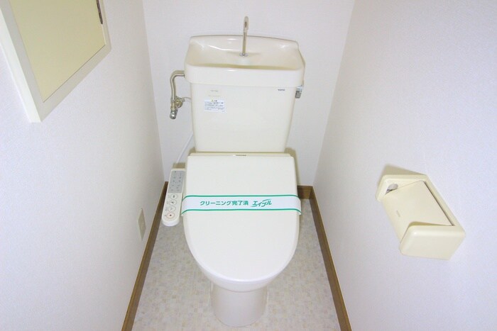 物件内観写真12　(トイレ)