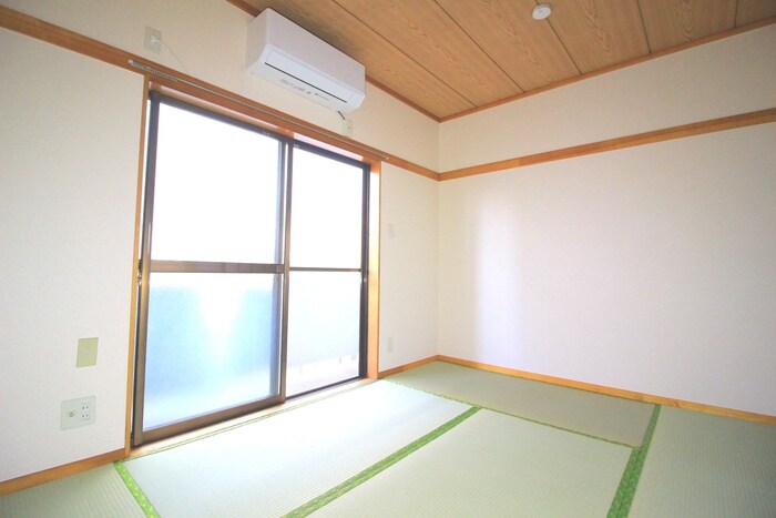 物件内観写真14　(居室)