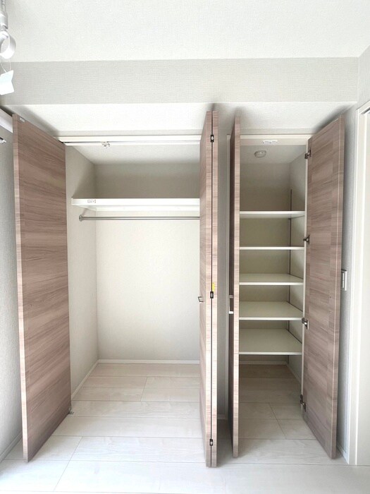 物件内観写真14　(収納)