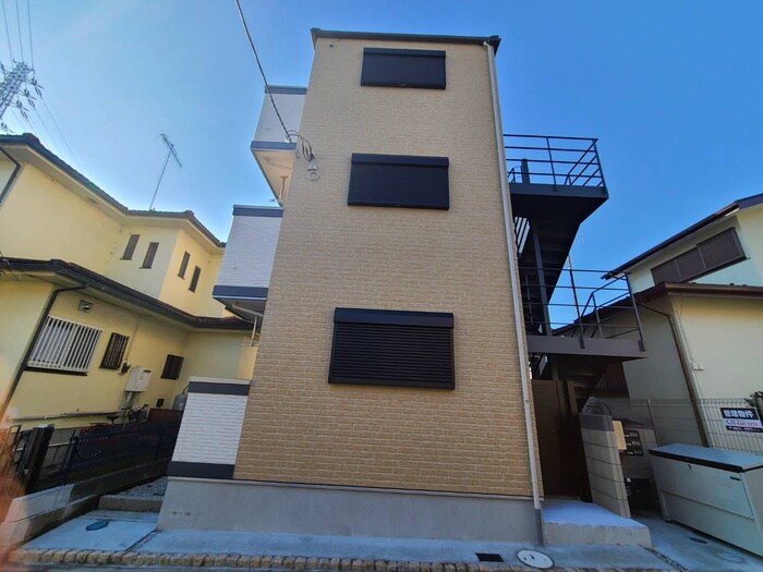 物件外観写真3　(外観写真)