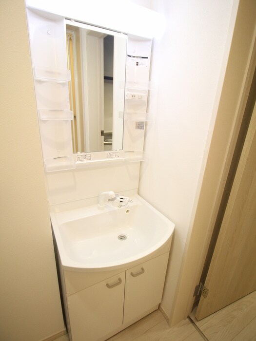 物件内観写真10　(洗面)