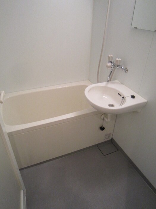 物件内観写真11　(バス／シャワールーム等)