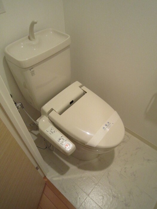 物件内観写真12　(トイレ)