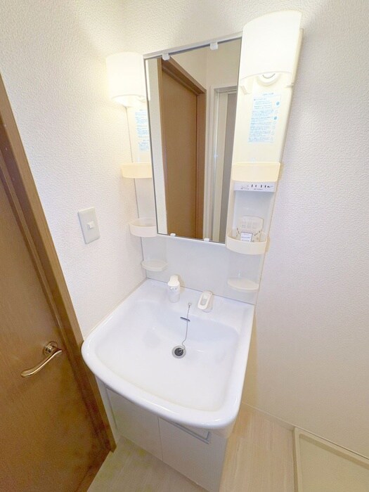 物件内観写真13　(洗面)