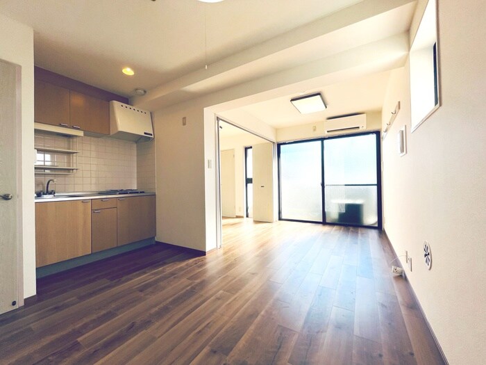 物件内観写真5　(居室)