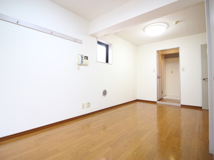 物件内観写真6　(居室)