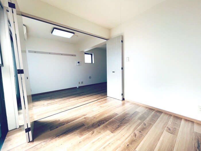 物件内観写真16　(居室)