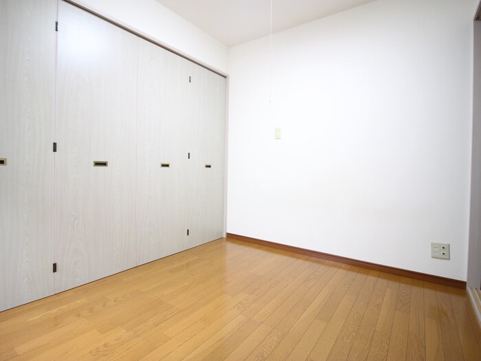 物件内観写真18　(居室)