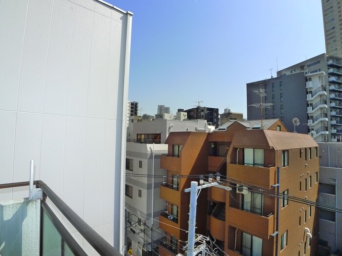 物件内観写真22　(室内からの展望)