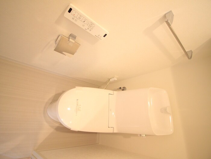 物件内観写真13　(トイレ)