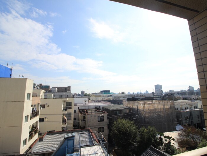 物件内観写真21　(室内からの展望)