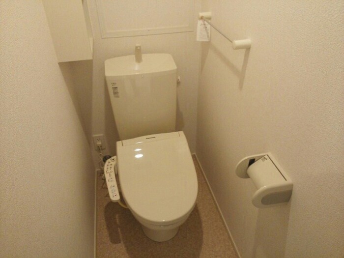 物件内観写真10　(トイレ)