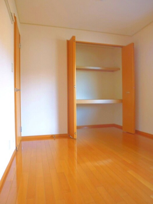 物件内観写真12　(居室)