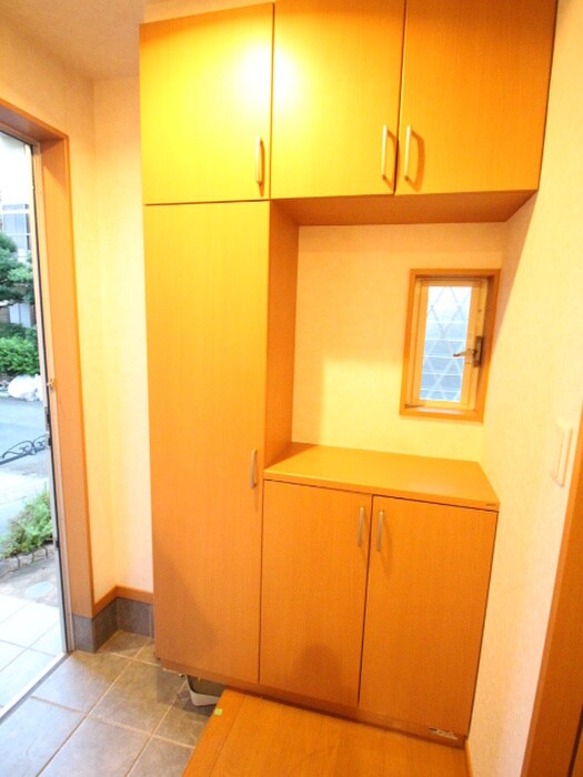 物件内観写真16　(靴箱)