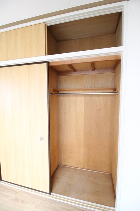 物件内観写真16　(収納)