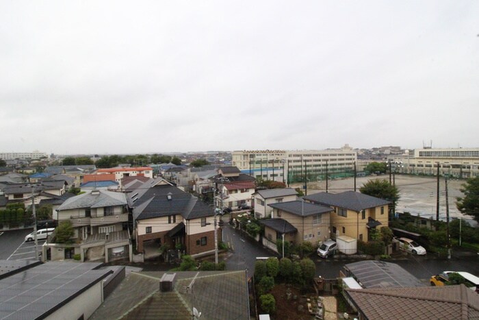 物件内観写真22　(室内からの展望)