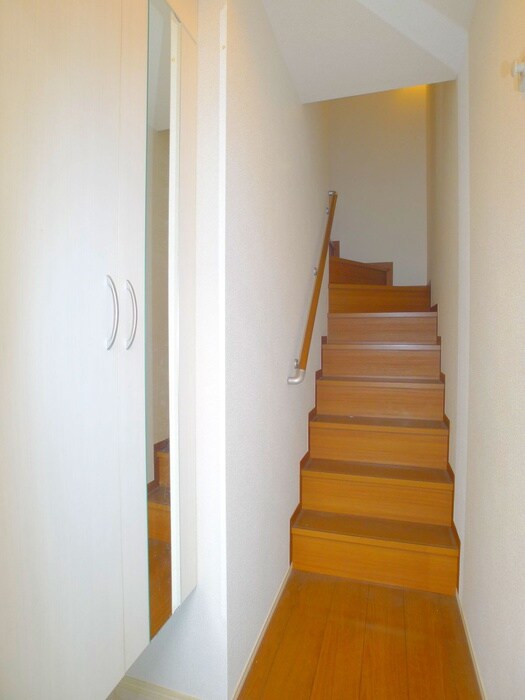 物件内観写真15　(廊下)