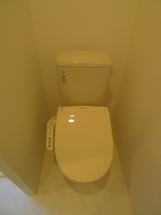 物件内観写真15　(トイレ)