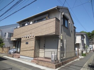 メゾンティダ外観写真