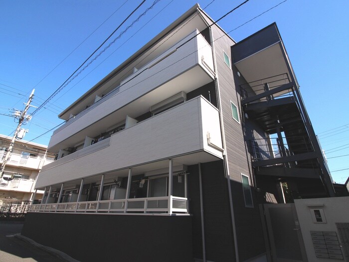 物件外観写真1　(外観写真)