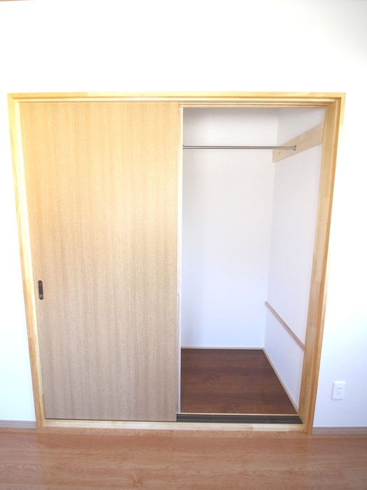 物件内観写真11　(収納)