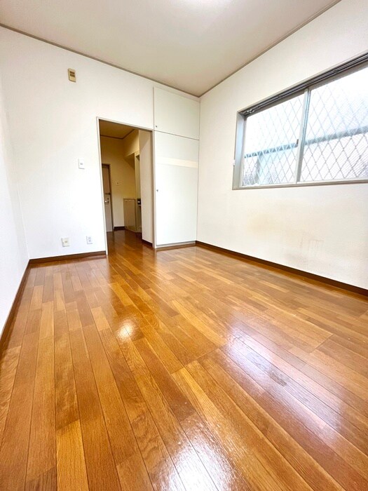 物件内観写真9　(居室)