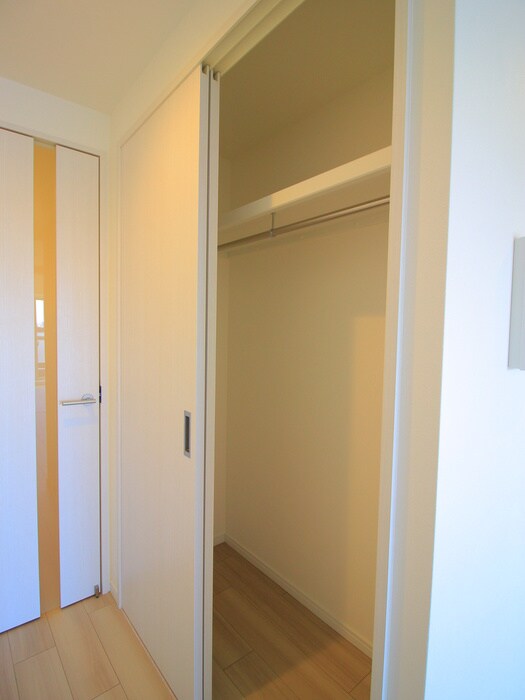 物件内観写真10　(収納)