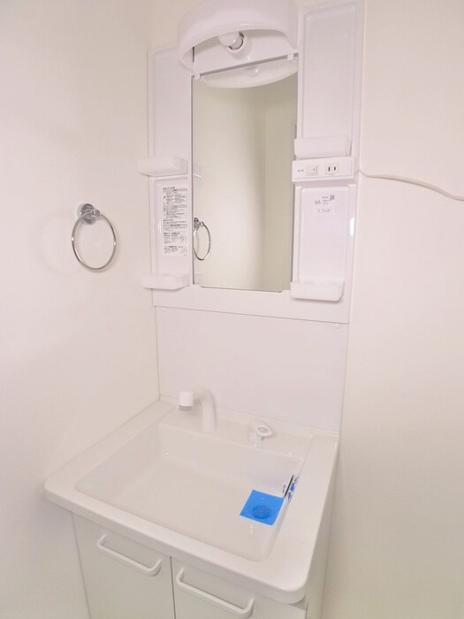 物件内観写真15　(洗面)