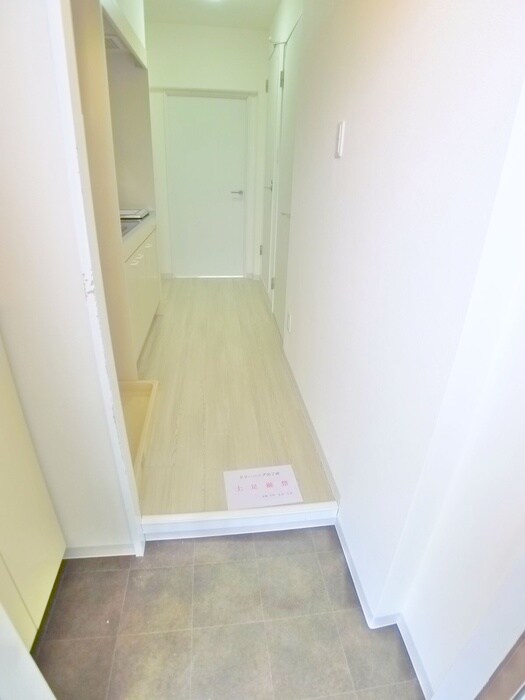 物件内観写真17　(玄関)