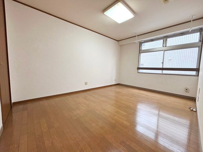 物件内観写真11　(居室)
