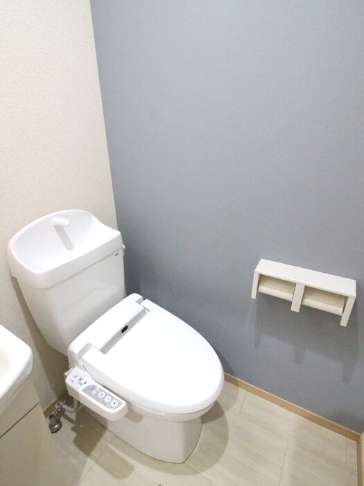 物件内観写真13　(トイレ)